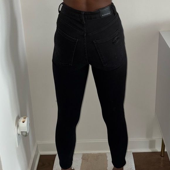 Bershka black high rise high waist jeans with knee tears distressed - Picture 4 of 8